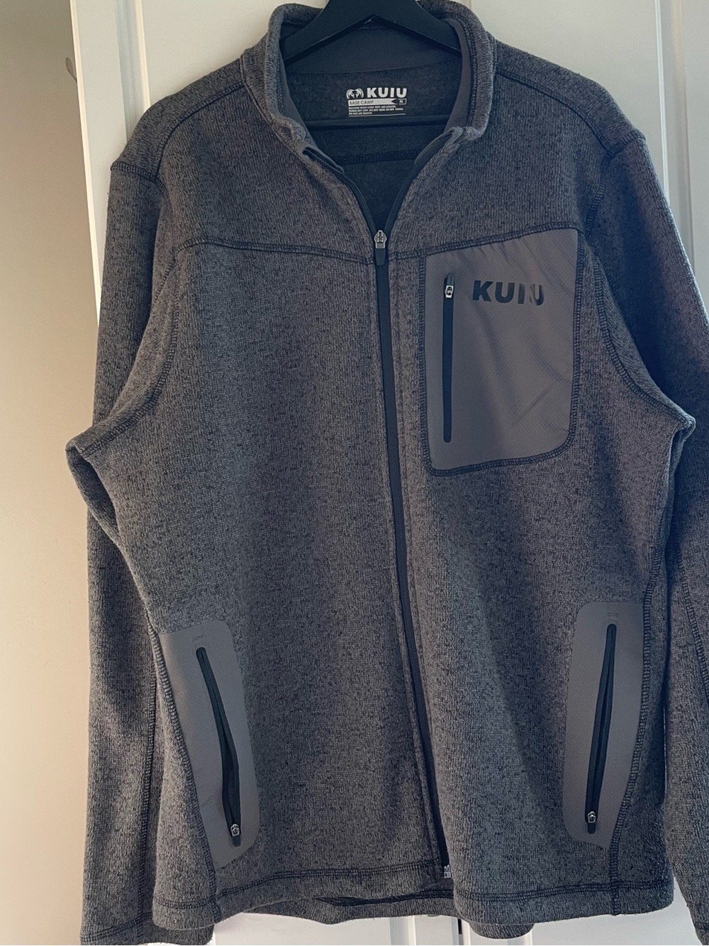 KUIU Base Camp Pullover Sweater Men Fleece XL Charcoal Full Zip Loft Outdoor